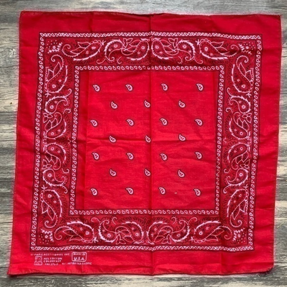 Vintage Bandanna Red Black Made in the USA‎ Colorfast All Cotton